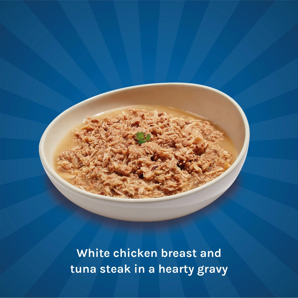 Kennel Kitchen Chicken with Tuna Shreds in Gravy Wet Food and Creameroo Crab with Mackerel Creamy Cat Treats Combo