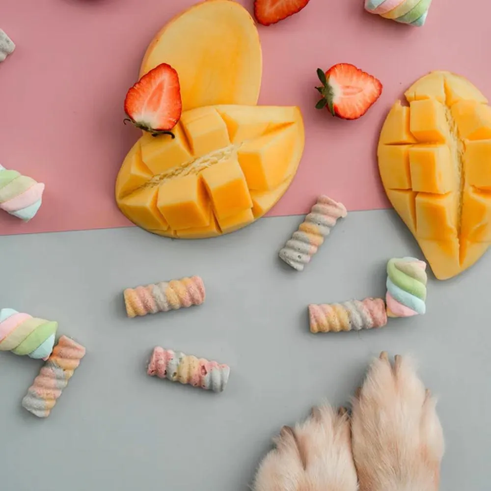 Marshmallow Swirl Freeze Dried Treats for Dogs and Cats