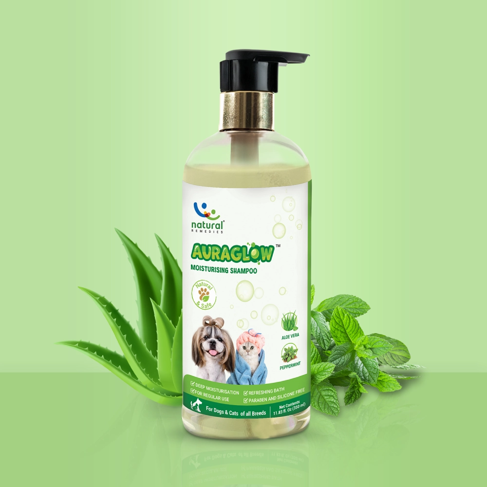 Natural Remedies Auraglow Moisturizing Shampoo for Dogs and Cats
