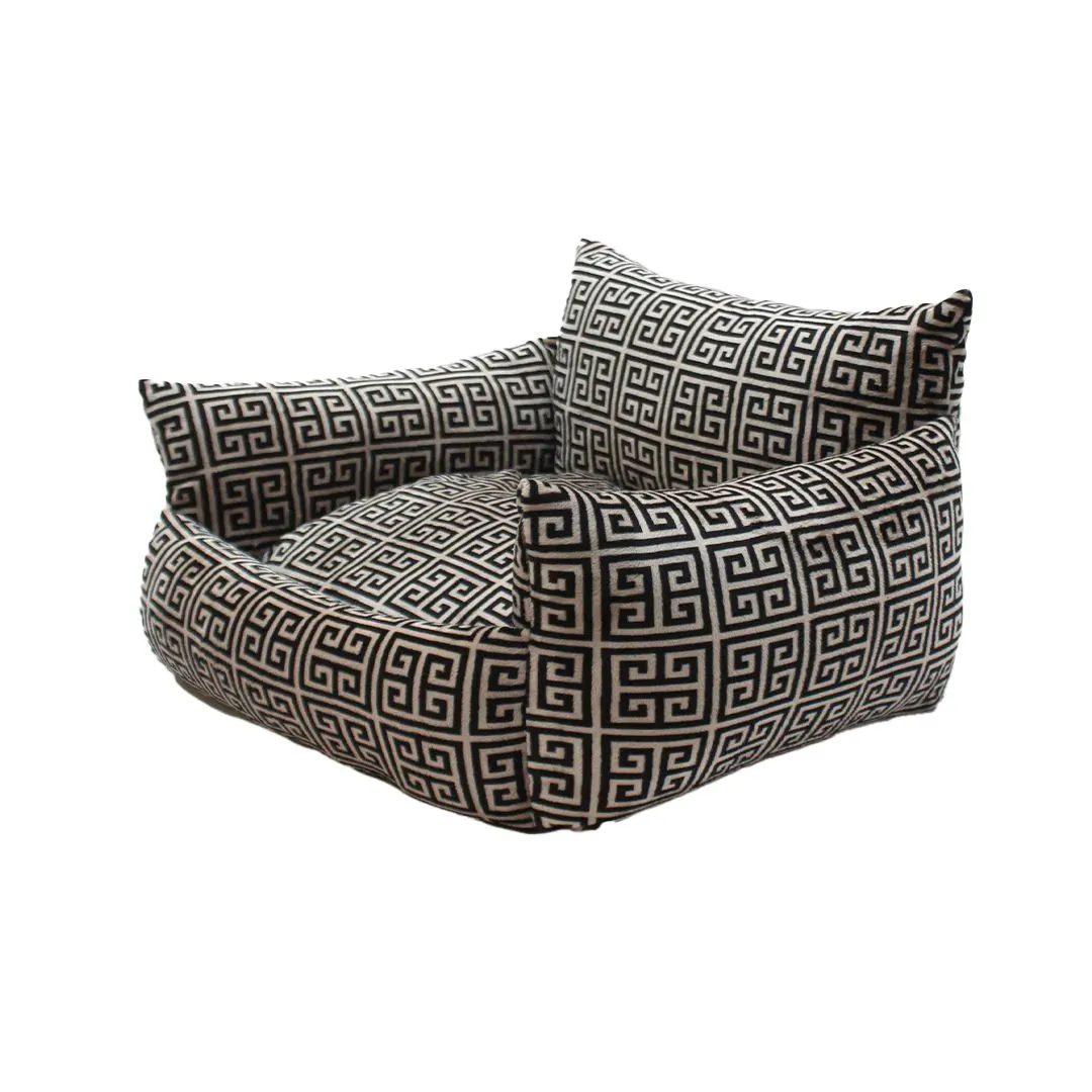 Obsidian Dog Sofa Bed