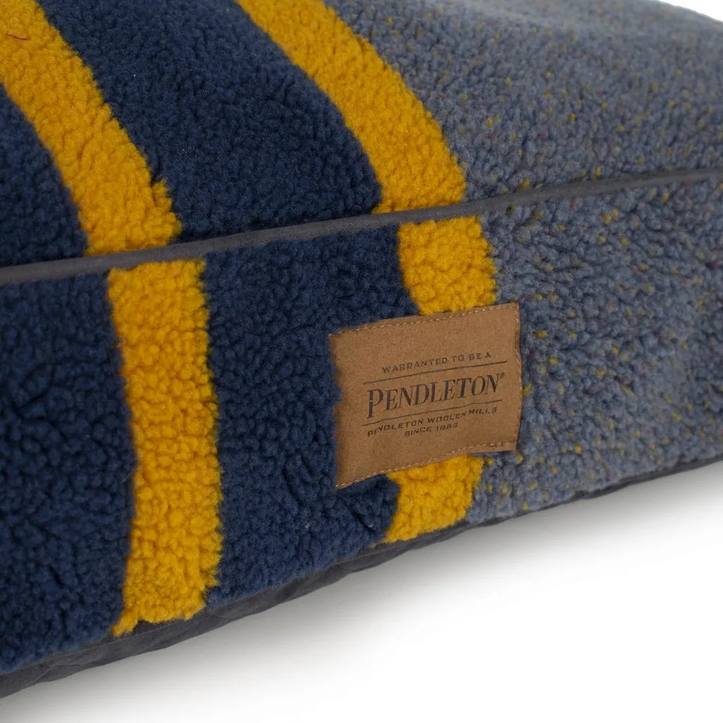 Pendleton Napper Dog Bed Vintage Camp Lake
