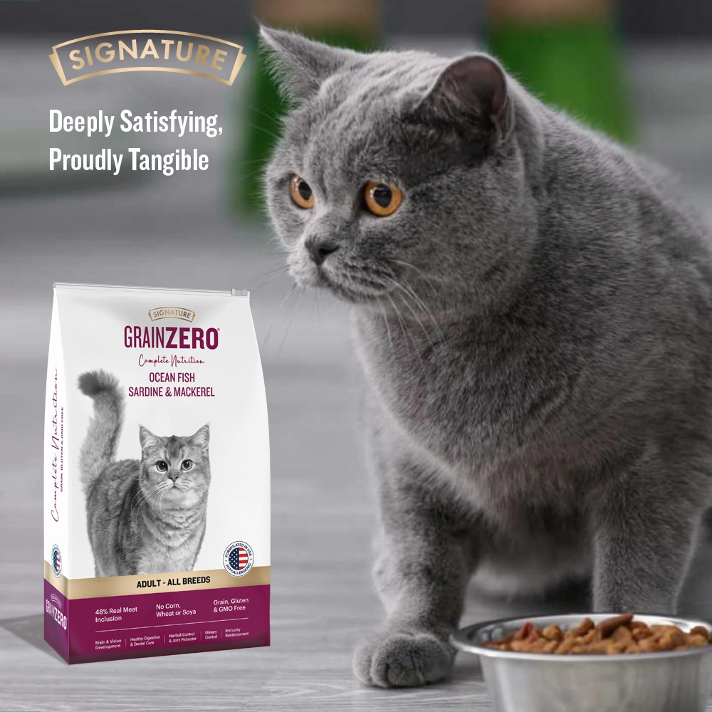 Scoopy Cat Litter, Me-O Creamy Treats, Digyton Syrup, Signature Cat Food & Basil Plush Squeaky Toy Limited Cat Hamper
